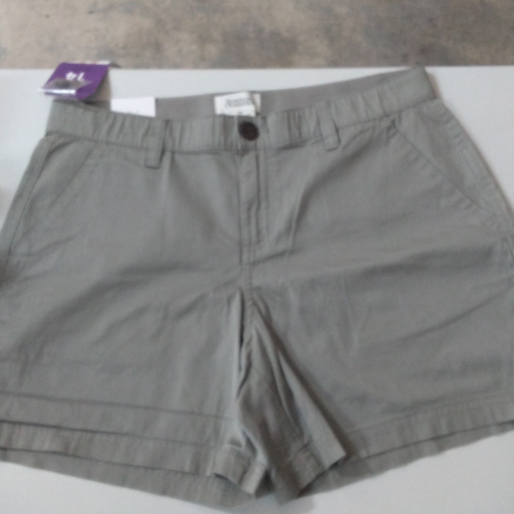 Boston Traders Women's Gray Cargo Shorts